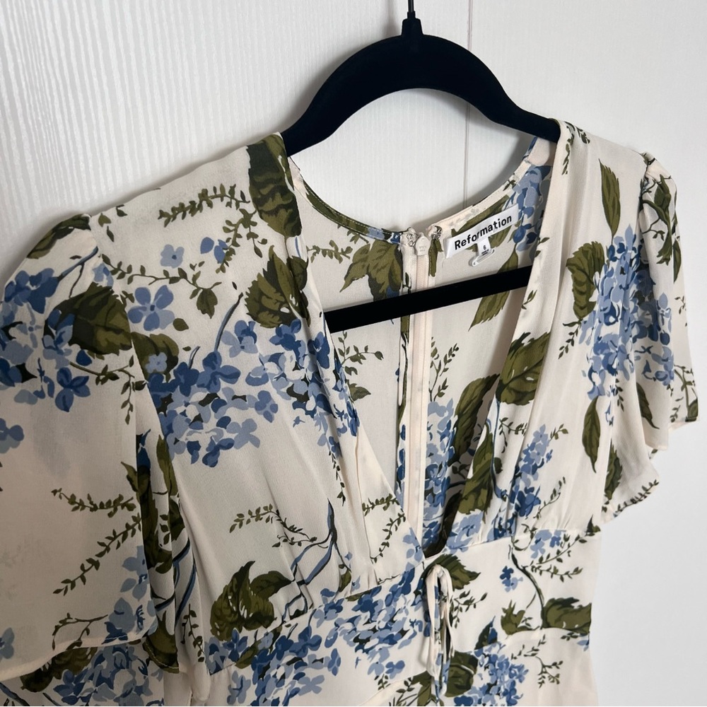 Reformation dress size 6 Mya floral mini dress with front tie - Picture 2 of 7